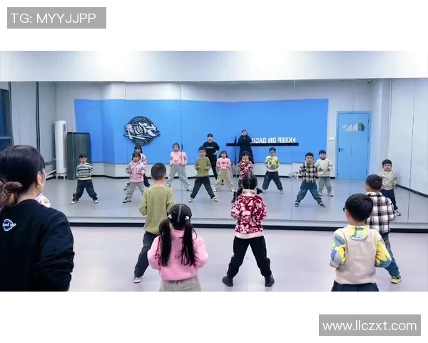 武汉街舞队勇闯全国街舞大赛的奋斗历程与辉煌成就揭秘